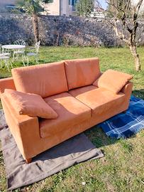 divano 2 posti 