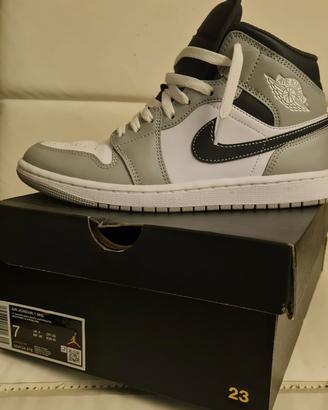 NIKE AIR JORDAN 1 MID ragazza