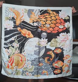 Foulard Ferragamo in seta pura