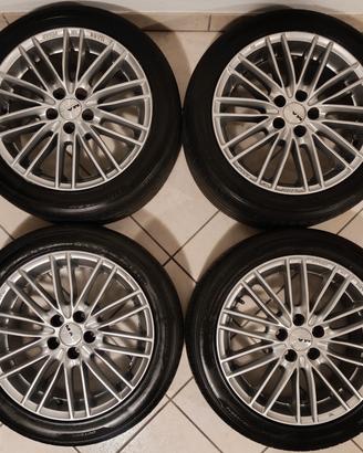cerchi e gomme  215/45/r16 