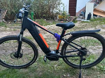 Bicicletta elettrica taglia piccola