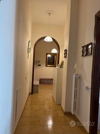 Ammobiliato in piccolo condominio