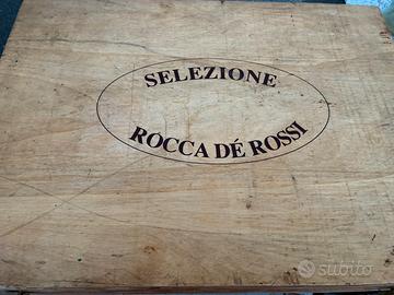 Scatola di legno da collezione e assette pubblicit