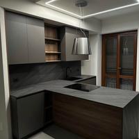 Cucina Veneta/Forma Cucine con tavolo e 4 sedie