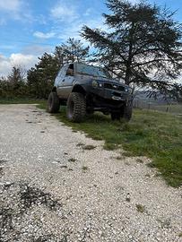 nissan terrano 2.7 preparato