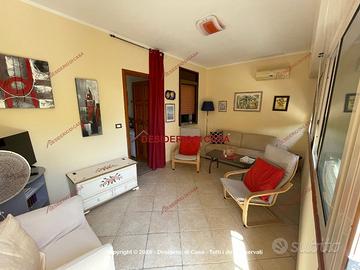 Casa, Campofelice di Roccella.