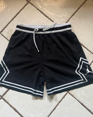 Pantaloncini jordan neri bianchi