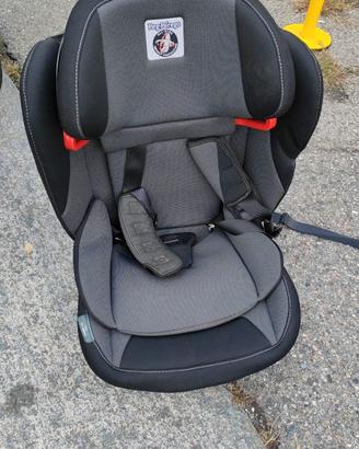 Seggiolino auto peg perego