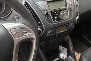Hyundai yx35