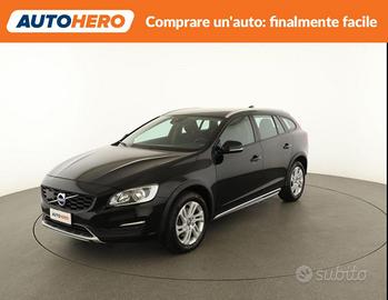 VOLVO V60 Cross Country ZZ07693