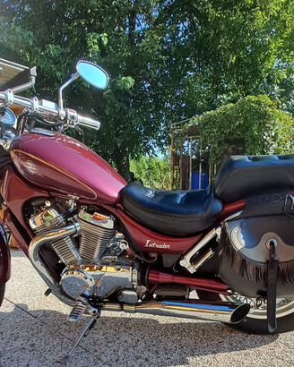Moto Suzuki