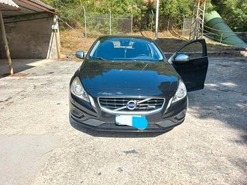 Volvo V60 d5 5 cilindri 215hp