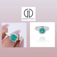 Anello con smeraldo e diamanti