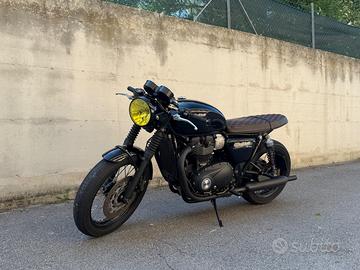 Triumph Bonneville T100 Black