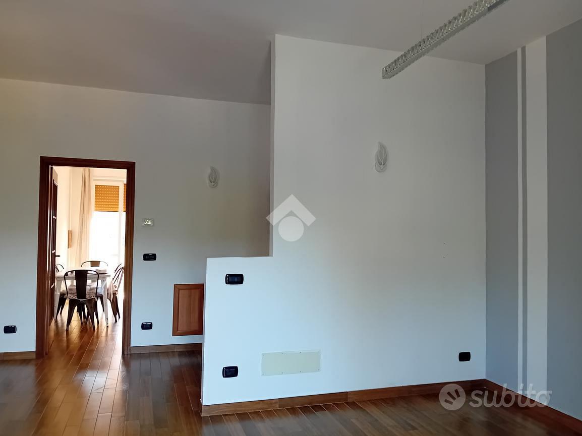 Apartment in Avellino, San Tommaso, Bellizzi Irpino - Vista 4
