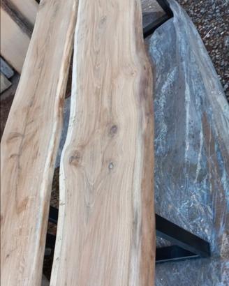 Arredo con legno pregiati 