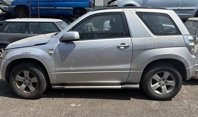 Suzuki Grand Vitara solo per ricambi