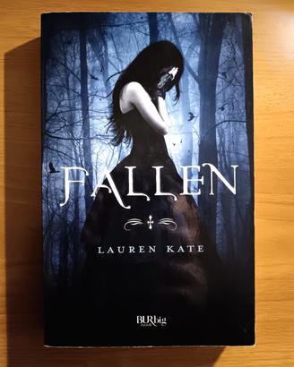 "Fallen" libro