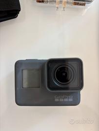 🎥 GoPro HERO (2018)  + Gimbal Hohem iSteady Pro 2