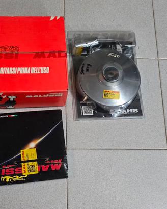 kit trasmissio1ne e porta targa t max 560 