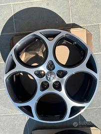 cerchi in lega r19 originali alfa romeo