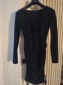 Vestito nero a maniche lunghe, taglia M
