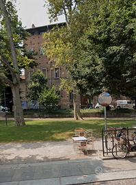 Posto auto coperto zona Duomo Piacenza