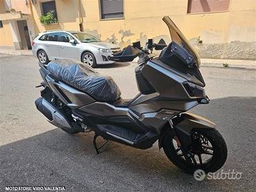 Sym adx 300 euro 5 + tcs abs smart key tft usb