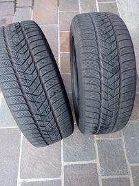 2 gomme Pirelli 235/60 r18