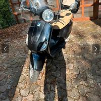 Piaggio Vespa 150 LX - 2006
