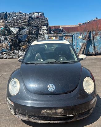 RICAMBI VOLKSWAGEN NEW BEETLE 1.6 BENZINA ANNO:200