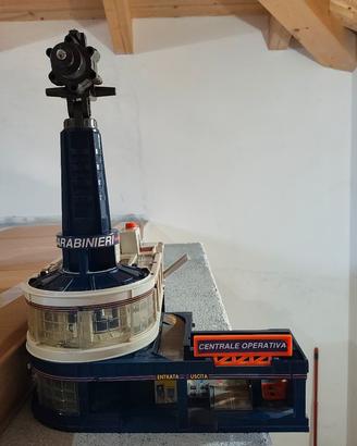 stazione dei carabinieri micro machine 