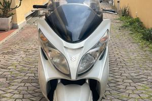 Vendita Burgman 400 anno 2012