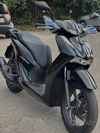 Honda SH 125 Total Black (2025) – Kit Malossi
