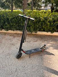 Monopattino Segway Ninebot ES