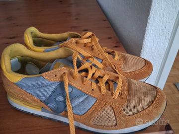 SAUCONY SHADOW