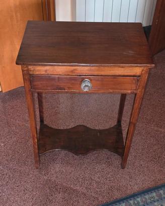 Tavolino antico