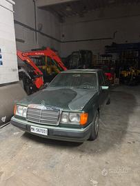 Mercedes 200E