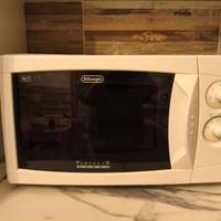 Forno microonde DeLonghi combi perfecto
