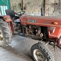 Trattore agricolo
