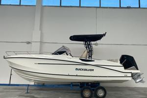 Barca open Quicksilver 805 open cabina Mercury