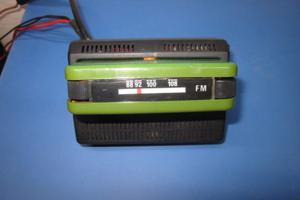 AUTORADIO " TANGA " verde FM (non originale )