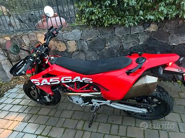 Gas Gas SM 700 LEGGI