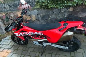 Gas Gas SM 700 LEGGI