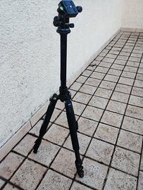 treppiede per fotocamera o videocamera