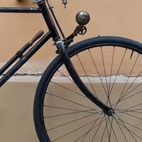 campanello bici d'epoca su ruota hercules 1900/10