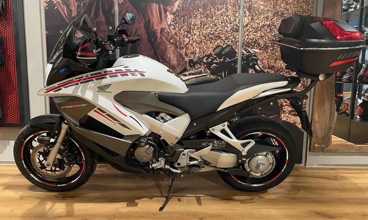 Honda CrossRunner 800 - 37902 km