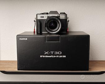 Fujifilm X‐T30 Charcoal Silver + XF 18‐55 mm f/2.8