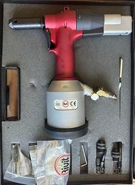 Rivettatrice Pneumatica professionale RIVIT RIV998