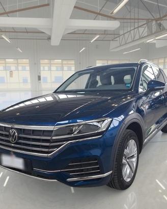 VOLKSWAGEN TOUAREG 3.0 V6 TDI SCR 170 KW ELEGANCE 